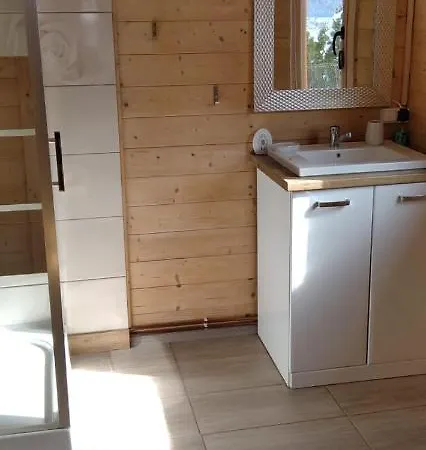 Dom wakacyjny Letniskowe Nad Jeziorem Lubie *