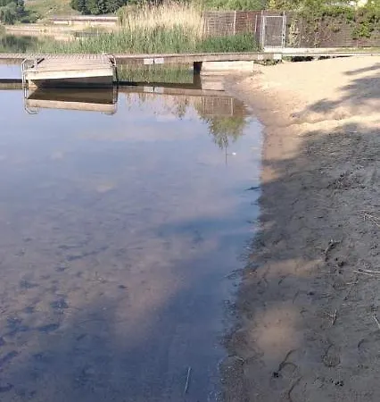 Letniskowe Nad Jeziorem Lubie *