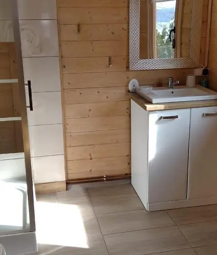 Holiday home Letniskowe Nad Jeziorem Lubie *