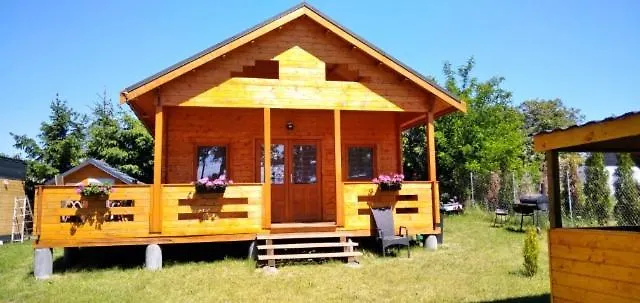 Letniskowe Nad Jeziorem Lubie Holiday home